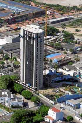 30 pisos tiene el edificio. El proyecto contempla otras cuatro torres.