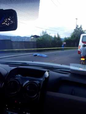 En este lugar quedó el cuerpo de Duverney Escobar Lucas.