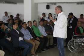 Aurelio Iragorri, director nacional del Partido de la U, estuvo ayer en Manizales,  habló con precandidatos a alcaldías en Calda