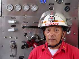 Sirvió 30 años en el Cuerpo de Bomberos Voluntarios de Manizales, del que alcanzó a ser comandante. 