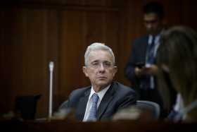 Cinco senadores citados a declarar en proceso por pérdida de investidura de Álvaro Uribe