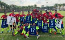Grupo del Club Silvio Arango que ganó la Copa Chivas Internacional, en Guadalajara (México). 