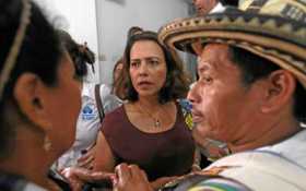 Líderes sociales se reunieron con la ministra del Interior, Nancy Patricia Gutiérrez. 
