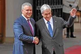 Foto | EFE | LA PATRIA  El presidente de Colombia, Iván Duque, y su homólogo de Chile, Sebastián Piñera, a su llegada al Palacio