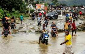 Inundaciones en Indonesia. 