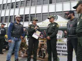 Harlistas participaron de campaña vial en Manizales