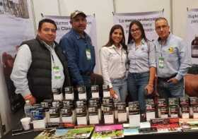 Investigación con búfalos llevó a México a aprendices del Sena La Dorada