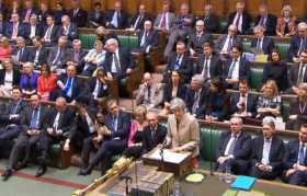 Parlamento británico rechaza por tercera vez tratado de salida del brexit