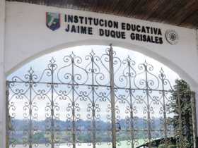 Rector de la Institución Educativa Jaime Duque, en Villamaría, desmiente intoxicación de estudiantes