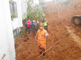 Dosa horas y media duró el rescate del cuerpo sin vida de José Aníbal Suaza.