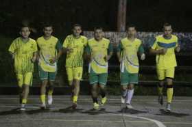 Los juveniles de Real Caldas se prepararon para la Copa Semiprofesional con el torneo Mil Ciudades. De izquierda a derecha: Este