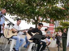 El grupo de música de la Casa de la Cultura de Palestina