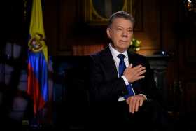 Expresidente Santos recibe premio 'Memoria para la democracia y la paz'