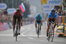 Egan Bernal, tercero en Il Lombardía, última clásica del año 