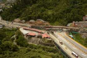 Avanza primer puente de La Carola, en Manizales 