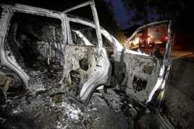 Vista del carro en el que se transportaba Karina García, candidata a la alcaldía de Suaréz (Cauca), en el que fue asesinada junt