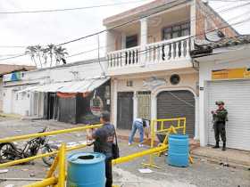 Por el momento, solo se reportan afectaciones materiales en este hecho. 