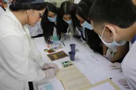Docentes y estudiantes de la Universidad de Caldas volvieron el Archivo Municipal un laboratorio de preguntas 
