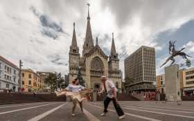 Móntese al bus de la Semana Mundial del Turismo