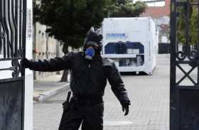 La Alcaldía de Bogotá dispuso contenedores refrigerados para depositar cadáveres que luego serán incinerados, algunos de los cua