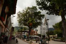 Atacaron a bala vivienda de periodista en Chinchiná