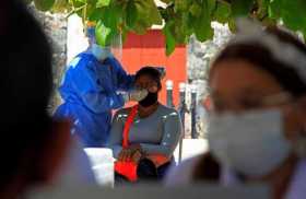 Colombia marca bordea los 15.000 contagios diarios por covid-19