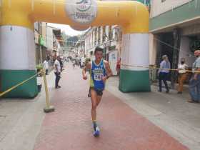 Un cucuteño, el ganador de la San Silvestre de Neira 