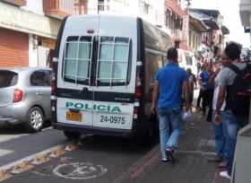 Autoridad sigue invadiendo andenes en Anserma