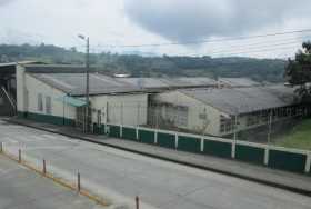 La escuela Pío XII alberga a unos 300 niños que, antes de la pandemia, reciben clases en la sede Antonio Nariño.