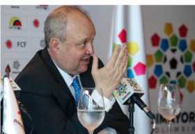 Jorge Enrique Vélez sigue en la Dimayor en medio de la división