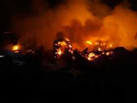  Foto | Cortesía Cabildo de Cañamomo | LA PATRIA  Momentos en que el incendio consumía los trapiches.