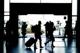 Desde mañana se restringe el ingreso de extranjeros a Colombia.