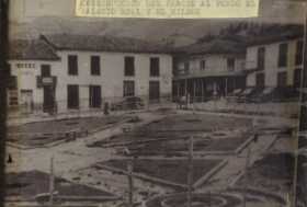 Construcción del parque principal de Neira