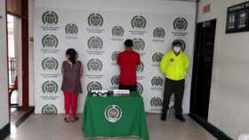 Madre e hijo, en Chinchiná