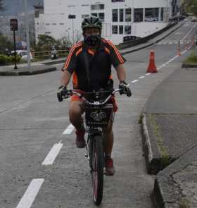 La ciclorruta de la Avenida Santander, el espacio para que se movilicen los usuarios de Manizales en Bici. 