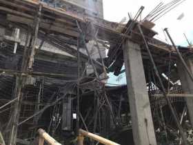 Cuatro lesionados por caída de plancha de cemento en Manizales