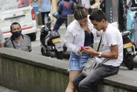 Un fallecidos y 320 contagiados este domingo en Caldas 