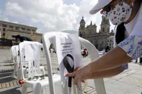 En Bogotá se cumplió ayer un homenaje a trabajadores de salud fallecidos por la covid-19 en Colombia. 