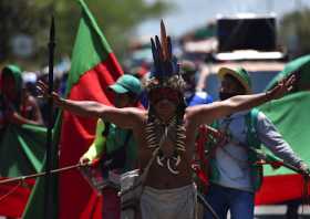 Indígenas del Cauca viajan a Bogotá para presionar a Duque
