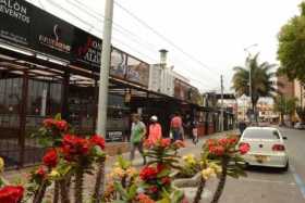 Habilitan el uso del espacio público para restaurantes en Manizales: la medida es temporal 
