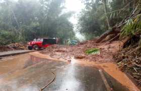 Lluvias causan afectaciones en vías de Caldas