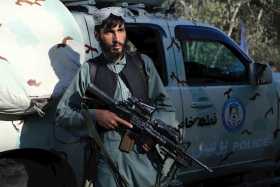 Los talibanes entran en Kabul y el presidente afgano abandona Afganistán
