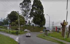 Cruce entre Villa Carmenza y Bajo Prado. Foto google maps