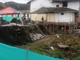 Avanza reconstrucción de vivienda en San Félix (Salamina)