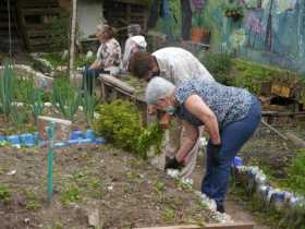 Adultos mayores cosechan integración en Villamaría
