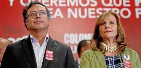 Gustavo Petro, fundador del Movimiento Colombia Humana, al lado de Ángela Robledo en las elecciones del 2018.