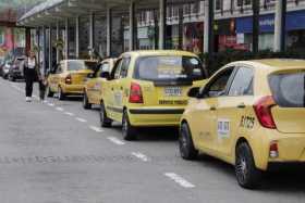 La carrera mínima de taxi en Manizales incrementó en $100 para el 2021