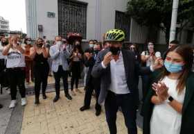 Llegada del alcalde, Carlos Mario Marín, al Teatro Los Fundadores. 