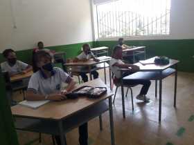 En Pueblo Nuevo (Pensilvania) disfrutan el retorno a las aulas