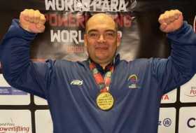 Jhon Freddy levantó el oro en la Copa Mundo de Powerlifting